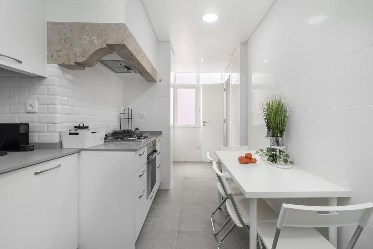 Whome Hideaway Family Apartment #2 Лиссабон Экстерьер фото