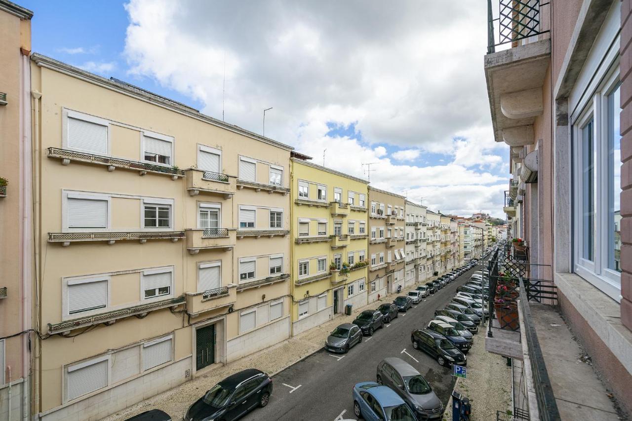 Whome Hideaway Family Apartment #2 Лиссабон Экстерьер фото